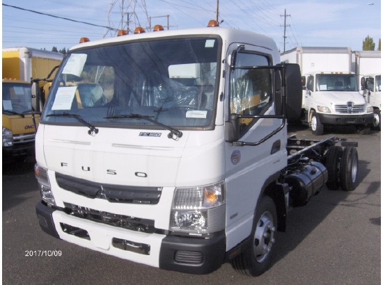 2017 MITSUBISHI FUSO FE160 Cab Chassis – #1309