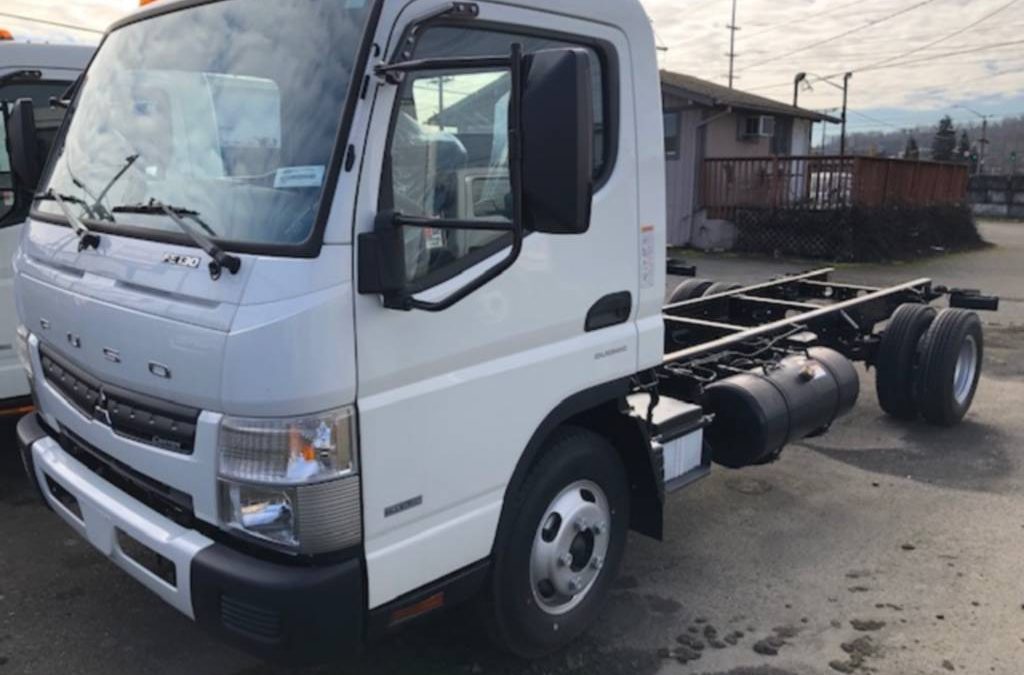 2017 MITSUBISHI FUSO FEC Cab Chassis  #1339