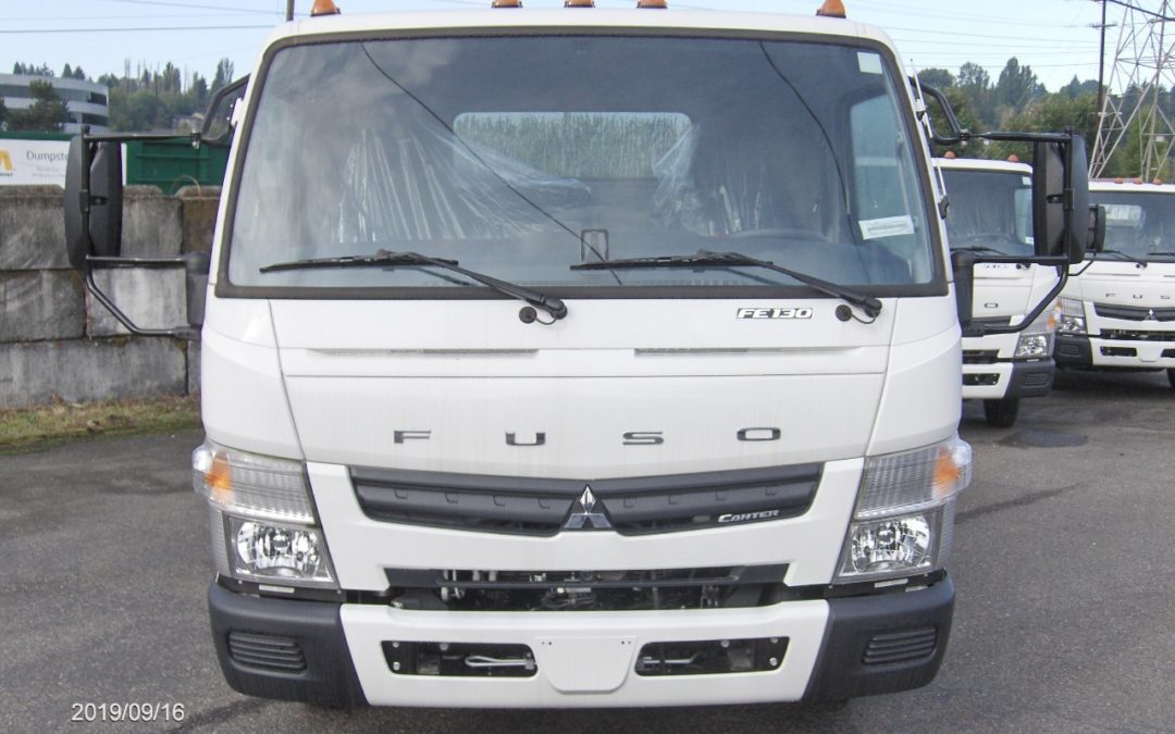 2017 MITSUBISHI FUSO FEC CAB CHASSIS #1354