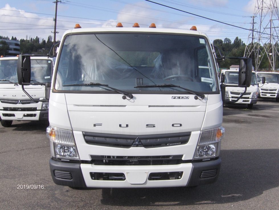 2017 MITSUBISHI FUSO FEC CAB CHASSIS 1356 Seattlemitsubishifuso